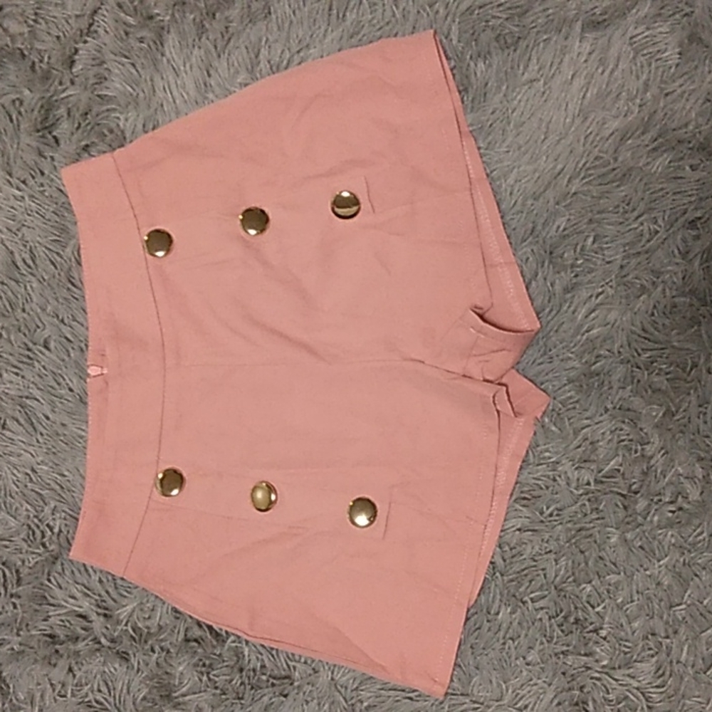 ADORABLE NWOT shorts